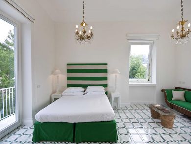 Twins or King Bed in Bedroom Six