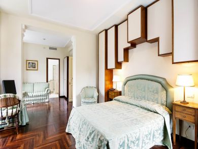 Double Bed in Second Bedroom