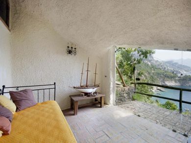 Grotto with Sofa Bed