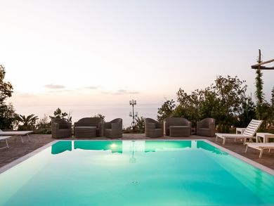 Poolside Lounge Chairs
