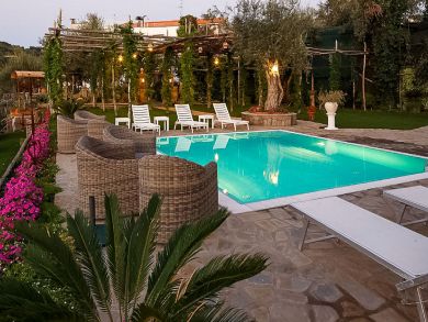 Private Pool