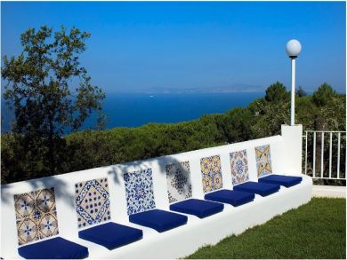 Garden with Sitting Area