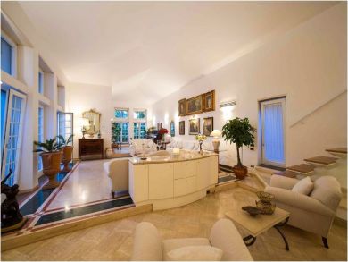 Extended Living Area