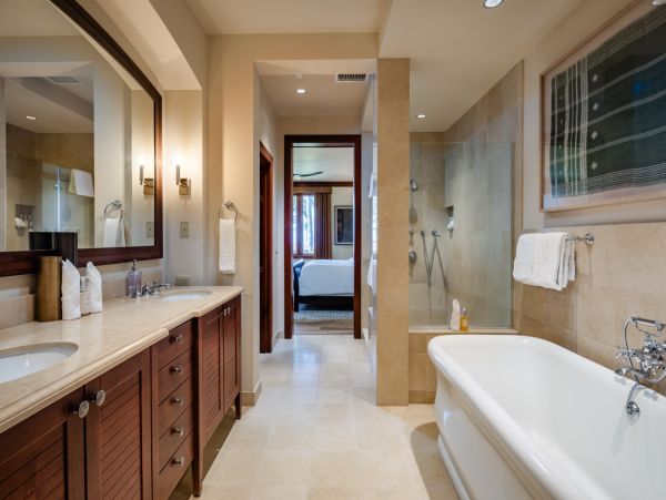 Wailea Luxury Vacation Rental Sleeps Six