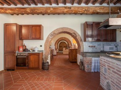Spacious Kitchen