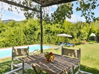 Outdoor Dining Area