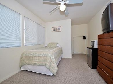 Bedroom 5 with Twin Bed