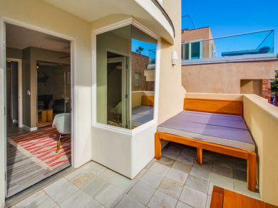 Four Bedroom Mission Beach Vacation Home Sleeps 12 Guests