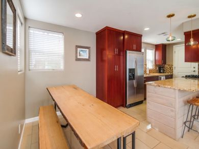 Four Bedroom Mission Beach Vacation Home Sleeps 12 Guests