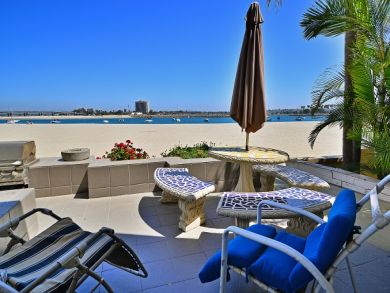 Bay Front Vacation Home in Mission Beach, San Diego, California
