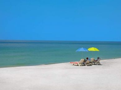 Easy Walk to Beach