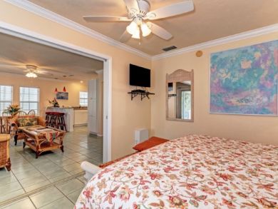 Anna Maria 2 Bedroom Vacation Unit Short Walk to Beach Anna Maria 2 Bedroom Vacation Unit Short Walk to Beach
