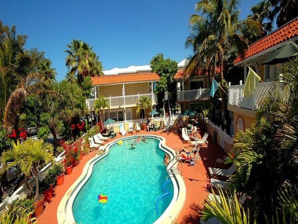 Lovely 1st Floor Vacation Rental with 1 Bedroom