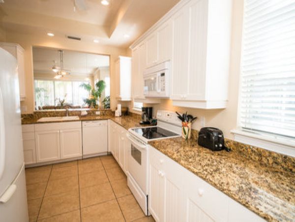 Lovely 1 Bedroom Vacation Condo