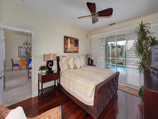 Marco Island Vacation Pool Home Half Mile to Beach Access