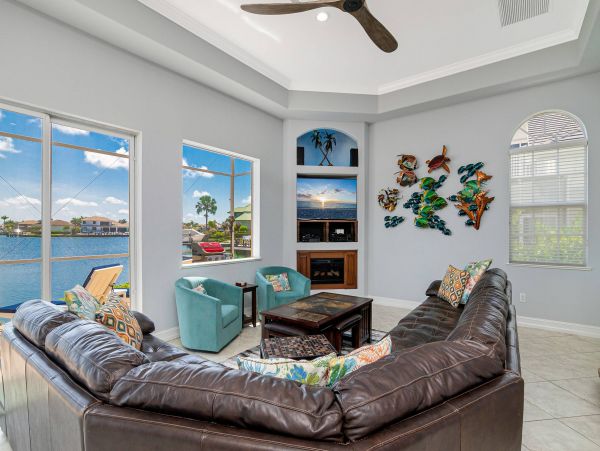 Marco Island Luxury Vacation Rental Pool Home Walk to Beach