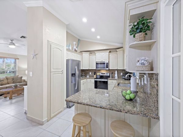 Waterfront Retreat Near Tigertail Beach
