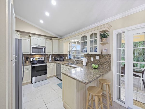 Waterfront Retreat Near Tigertail Beach