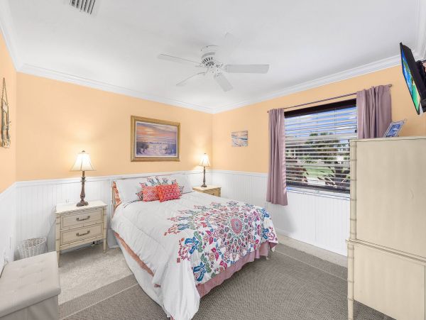 Marco Island Rental Beach Just a Short Walk Away NEW ARRIVAL!