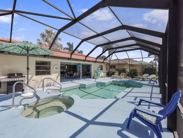 Marco Island Rental Beach Just a Short Walk Away NEW ARRIVAL!