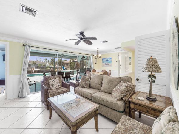 Marco Island Rental Beach Just a Short Walk Away NEW ARRIVAL!