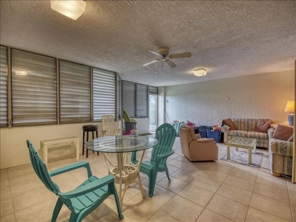 Marco Island Condo with Heated Pool and Tennis Court