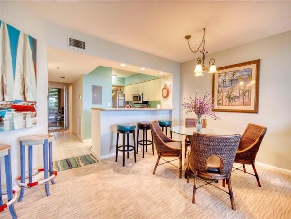 Marco Island Condo with Heated Pool and Tennis Court