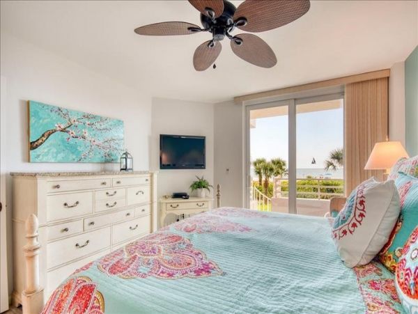 Marco Island Condo with Heated Pool and Tennis Court