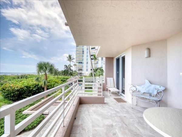 Marco Island Condo with Heated Pool and Tennis Court