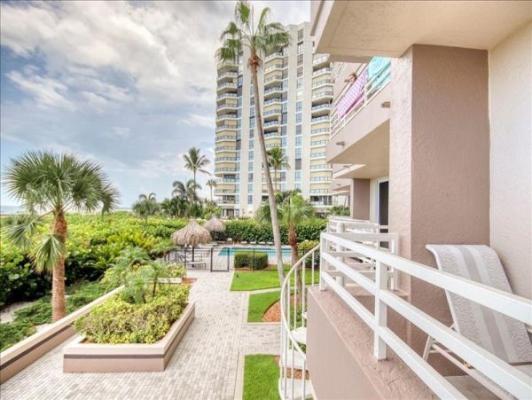 Marco Island Condo with Heated Pool and Tennis Court