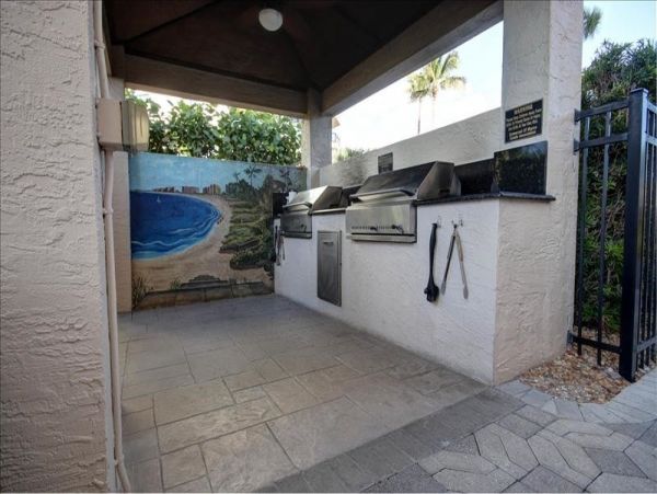 Marco Island Condo with Heated Pool and Tennis Court