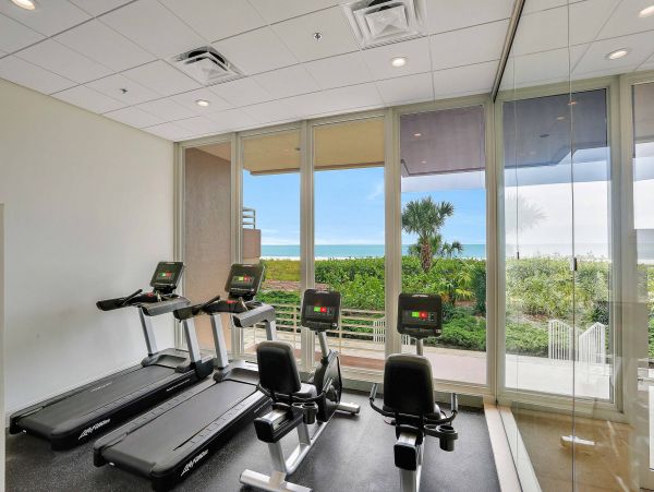 Stunning Lanai Overlooking the Gulf & Beach