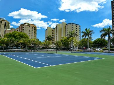Marco Beachfront Vacation Condo Full Gulf Views Sleeps 6