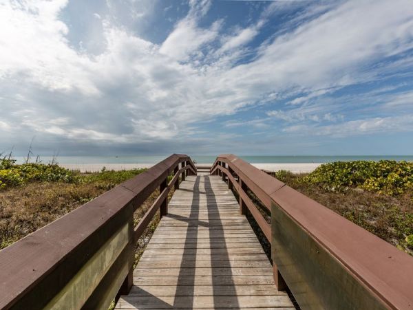 Marco Island Vacation Rental Two bedroom Plus Den