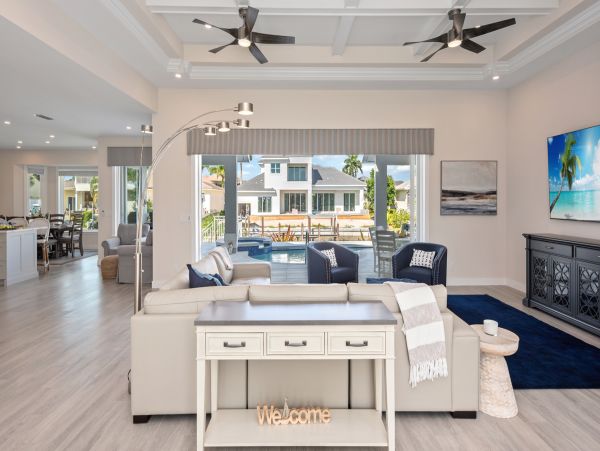 Marco Island Stunning Vacation Home Private Pool & Boat Dock