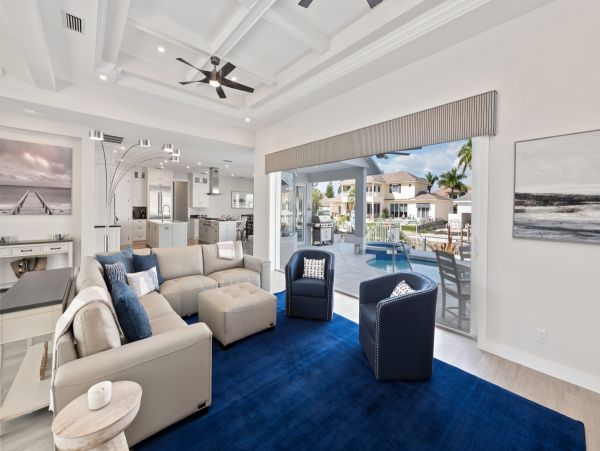 Marco Island Stunning Vacation Home Private Pool & Boat Dock