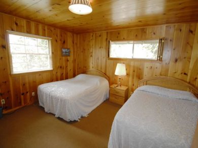 Second Bedroom has Two Queen Beds Second Bedroom has Two Queen Beds