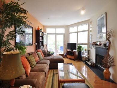 Walk to Beach Rental Condo in Santa Monica, California Walk to Beach Rental Condo in Santa Monica, California