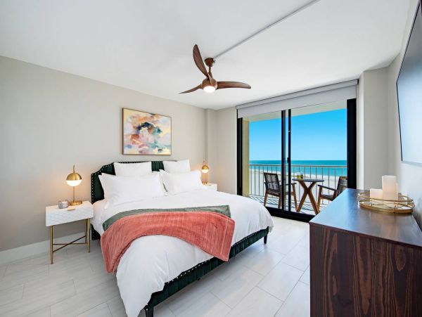 Marco Island Luxury Condo with Gulf Views - Your Perfect Getaway