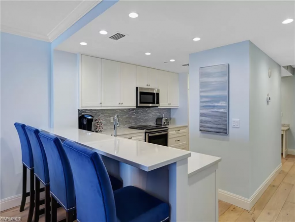 Beachfront Condo with 2 Bedrooms & Full Ocean Views