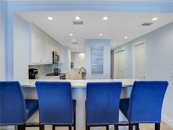 Beachfront Condo with 2 Bedrooms & Full Ocean Views
