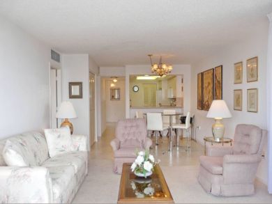 Marco Island Vacation Condo Sleeps Four Guests.