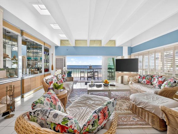 Redington Beach Vacation Rental Home with Beachfront Pool