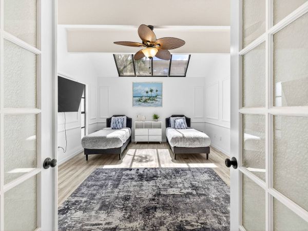 Redington Beach Vacation Rental Home with Beachfront Pool