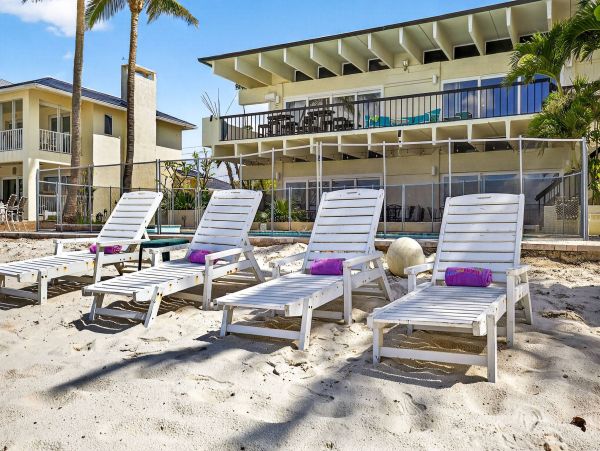 Redington Beach Vacation Rental Home with Beachfront Pool