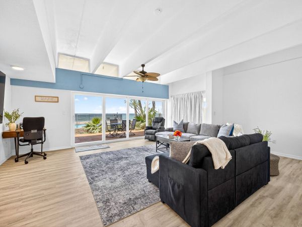 Redington Beach Vacation Rental Home with Beachfront Pool