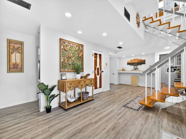 Redington Beach Vacation Rental Home with Beachfront Pool