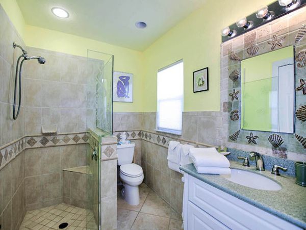 Steps to the Beach from this 4 Bedroom Sanibel Pool Home