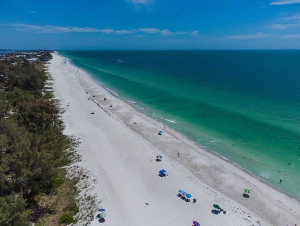 Anna Maria - One House From The Beach 4 Bedrooms Sleeps 10
