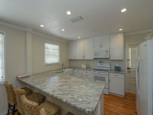Anna Maria - One House From The Beach 4 Bedrooms Sleeps 10